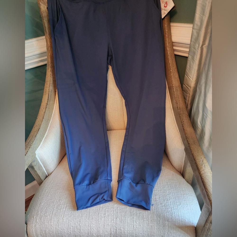 NEW Baleaf Rouched waist jogger, size M